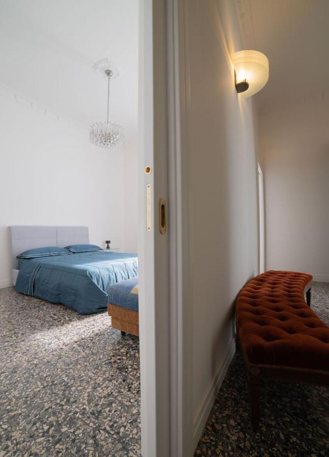 Am Apartment Cosenza Exterior foto